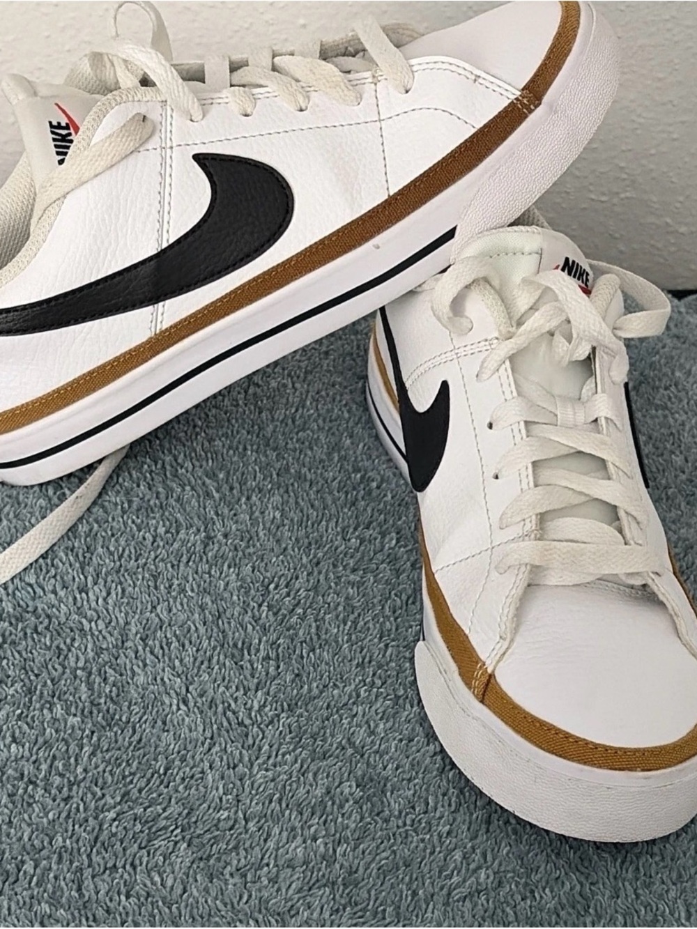 Nike Court Legacy Low Top Leather Lace-up Sneaker White/Brown/Black 8.5